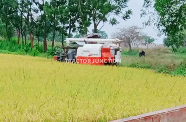 కుబోటా KUBOTA DC-68 G HARVESTKING