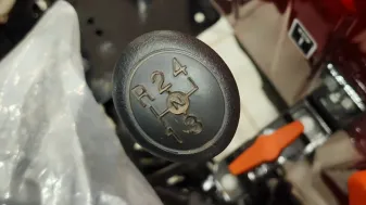 Mahindra YUVO TECH Plus 575 Mahindra YUVO TECH Plus 575 Gearbox