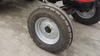VST Zetor 5011 VST Zetor 5011 - Tyre