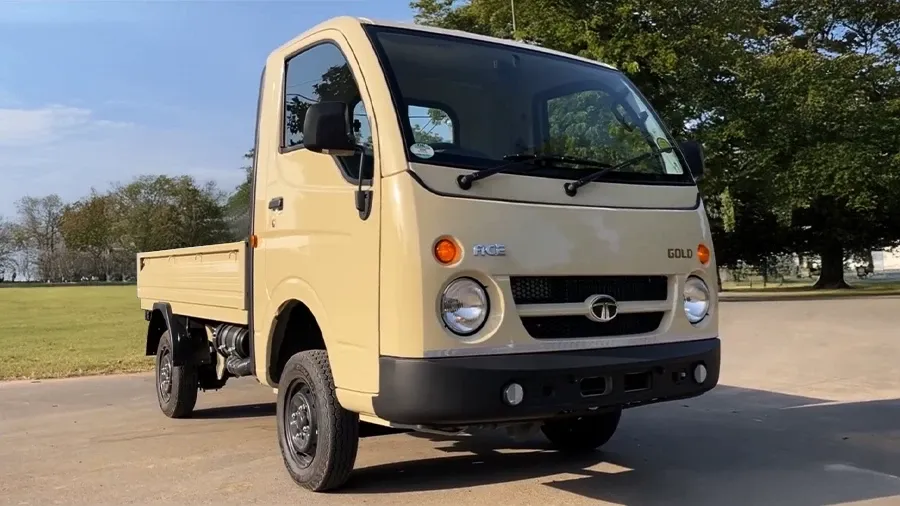 Tata Ace Gold Diesel Plus Price, Mileage, Specifications, Reviews 2025