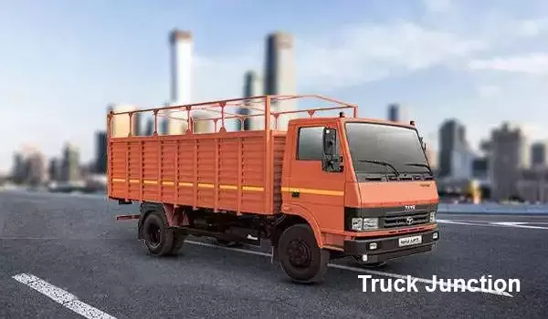 Tata 1012 LPT 3400/Containers