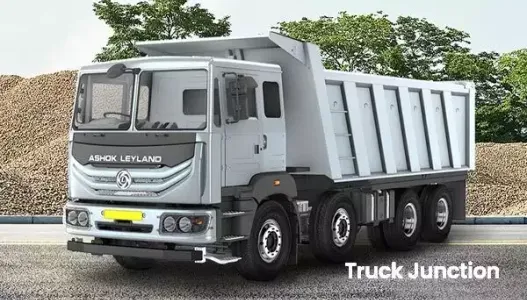 Ashok Leyland 3520 8x4 5250/16m3 Box