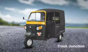 Atul Rik LPG VS Piaggio Ape DX Atul Rik LPG VS Piaggio Ape DX
