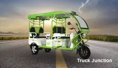 City Life Butterfly XV850 4-Seater/Electric VS Singham Super