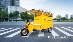 Lohia Comfort VS Mayuri E-rickshaw