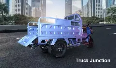 Udaan E Rickshaw Load Carrier2350/Electric VS Mahindra E Alfa Cargo