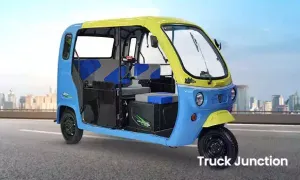 Godawari Eblu Rozee VS Tata Ace EV