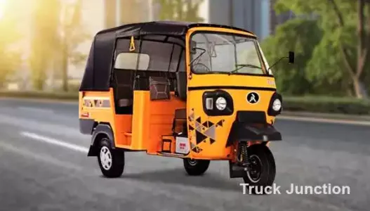 Atul Gem Paxx Auto Rickshaw