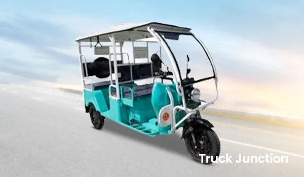 Lord's Savari E Rickshaw