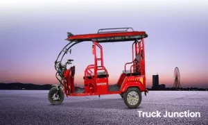 Saarthak Passenger VS Tata Ace EV