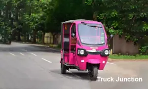 வித்யுத் பீஏஎஸ்எஸ்ஈஎன்ஜீஈஆர் பீ1 VS டாடா ஏஸ் ஈவி