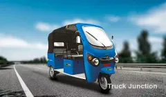 SN Solar Energy Battery Rickshaw VS Kinetic Safar Smart 4-Seater/2000/Electric