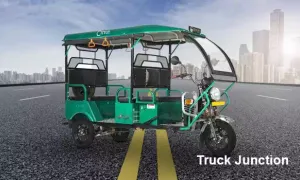 சிட்டி லைஃப் எஸ்டிஏஎன்டிஏஆர்டி ப்ளஸ் எக்ஸ்வீ850 4-எஸ்ஈஏடிஈஆர்/ஈஎல்ஈசிடிஆர்ஐசி VS டாடா ஏஸ் ஈவி
