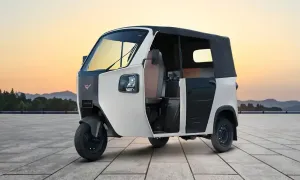 मॉन्ट्रा इलेक्ट्रिक सुपर ऑटो VS टाटा ऐस ईवी