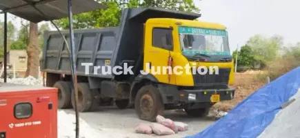 महिंद्रा ब्लाज़ो एक्स 35 