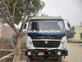 அசோக் லேலேண்ட் 2825 6எக்ஸ்4