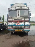 அசோக் லேலேண்ட் 4225