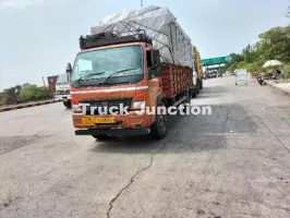 BharatBenz 1215R