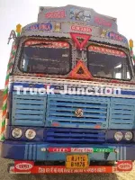 அசோக் லேலேண்ட் 3520 8எக்ஸ்4 