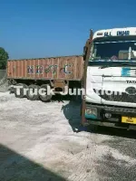 Tata Signa 3518.T 