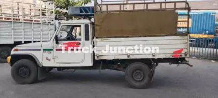 महिंद्रा बोलेरो पिक-अप 4x4 