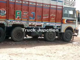 Tata Signa 3118.T 6x2 